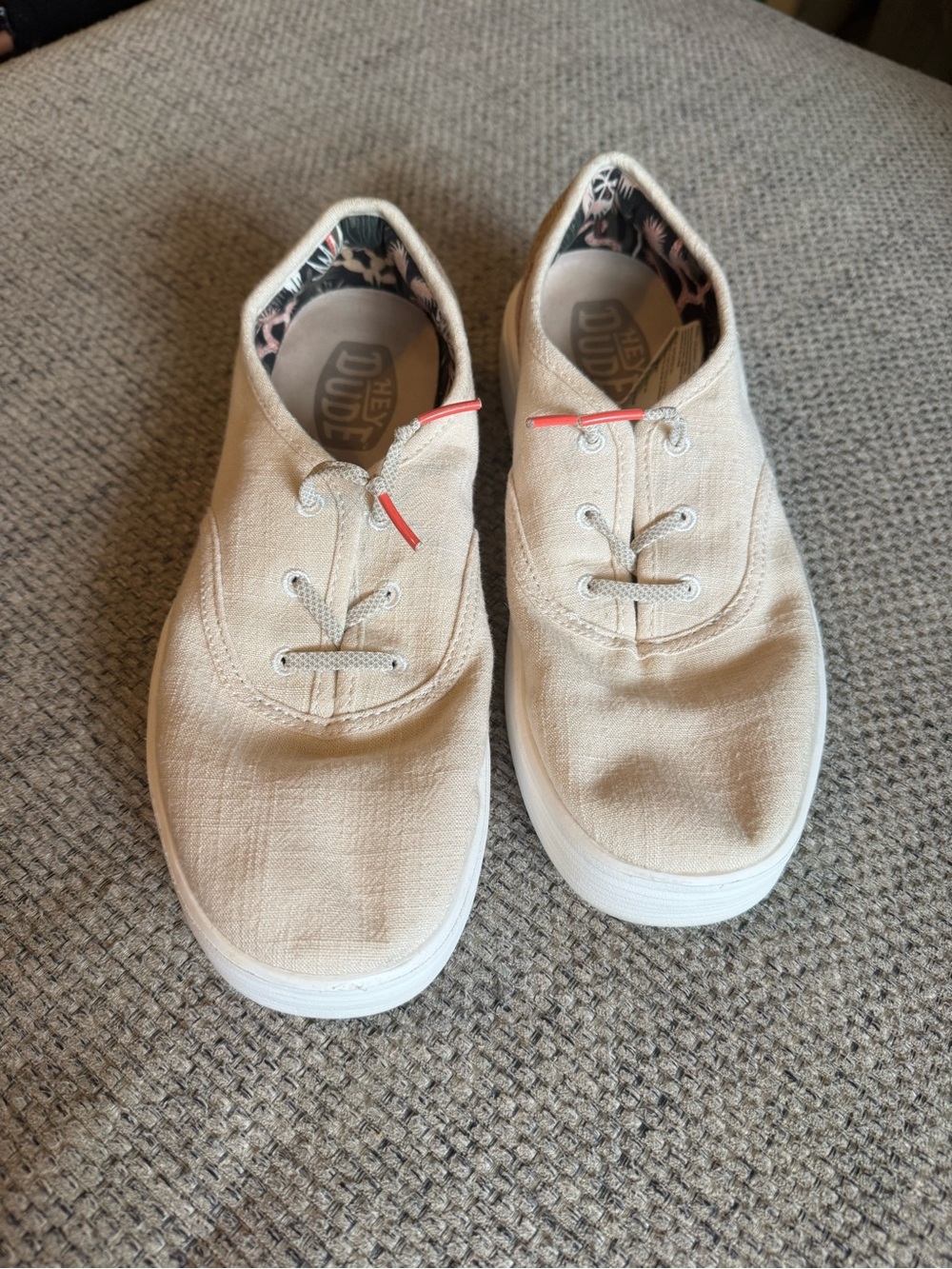 Hey Dude Conway W Craft Linen Canvas Comfortable Casual Women’s sneakers Size 9
